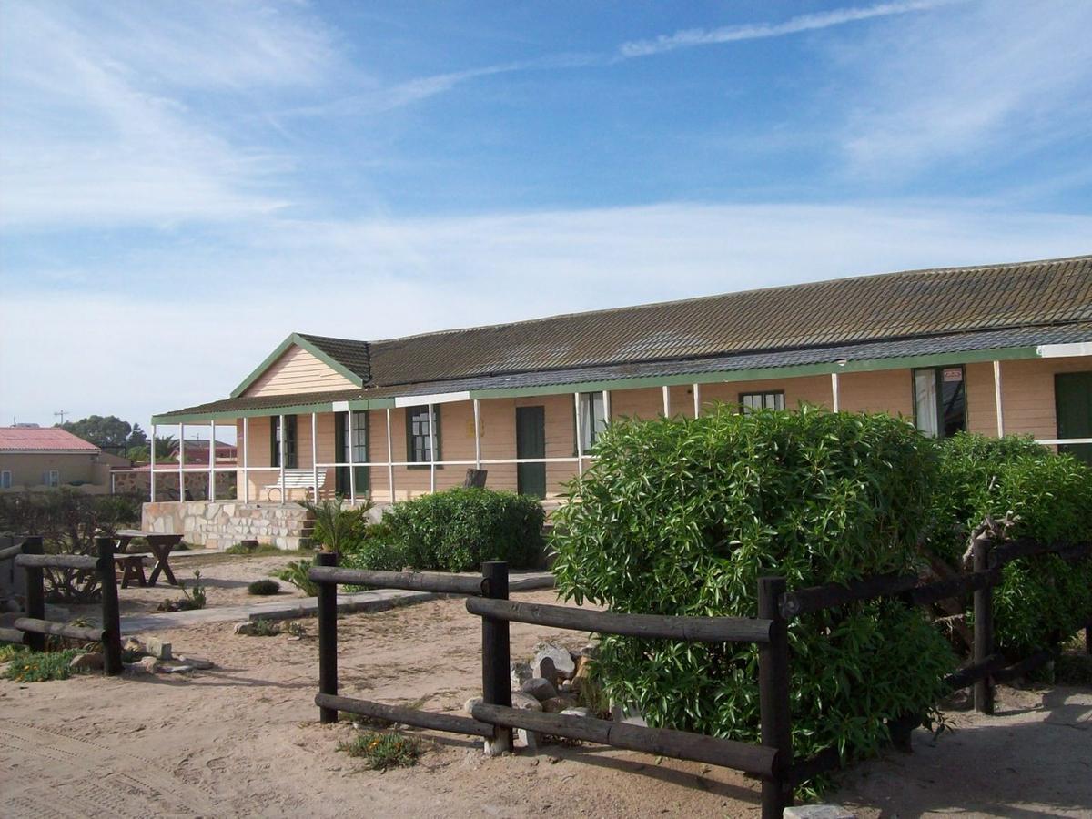 Bedrock Lodge Порт-Ноллот Номер фото