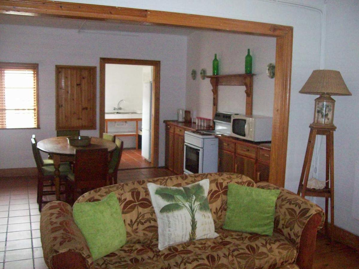 Bedrock Lodge Порт-Ноллот Номер фото
